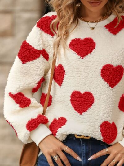 SUÉTER CON MOTIVO DE CORAZONES – DULZURA Y ESTILO