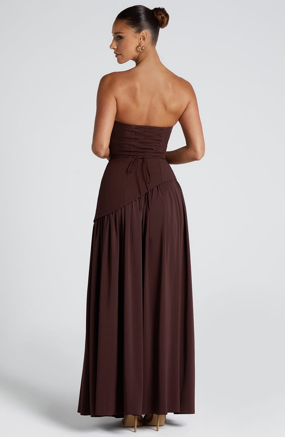Isabella | Vestido de Silueta Audaz