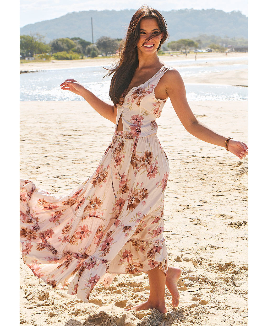 Blusa sin mangas con botones y estampado floral para verano