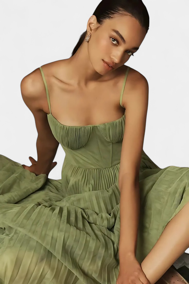 Ottilie Vestido de Chiffon Plisado con Corsé Esculpido y Escote Corazón