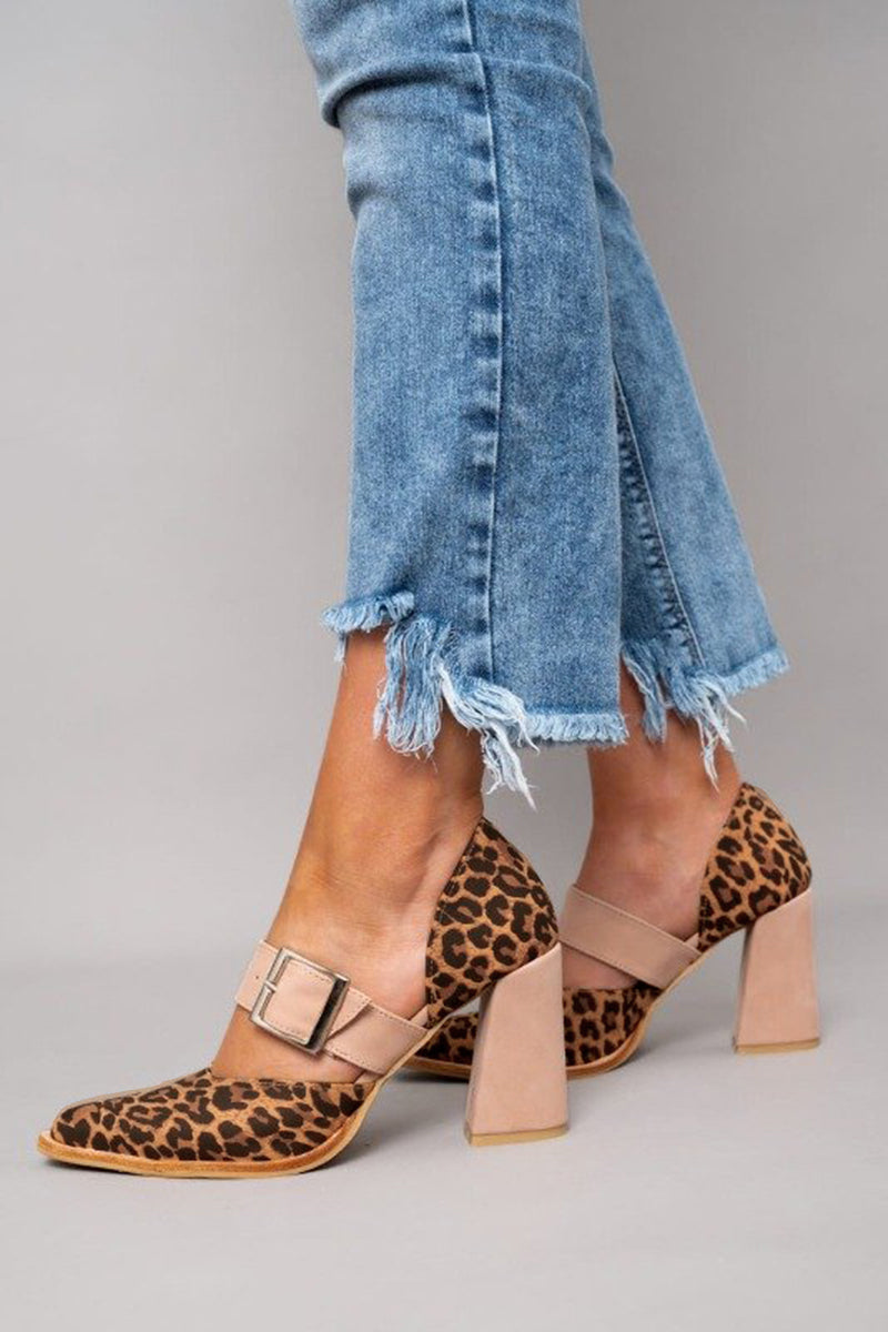 AVANO™ | SANDALIAS DE ANTE CON ESTAMPADO LEOPARDO Y TACÓN ESTABLE
