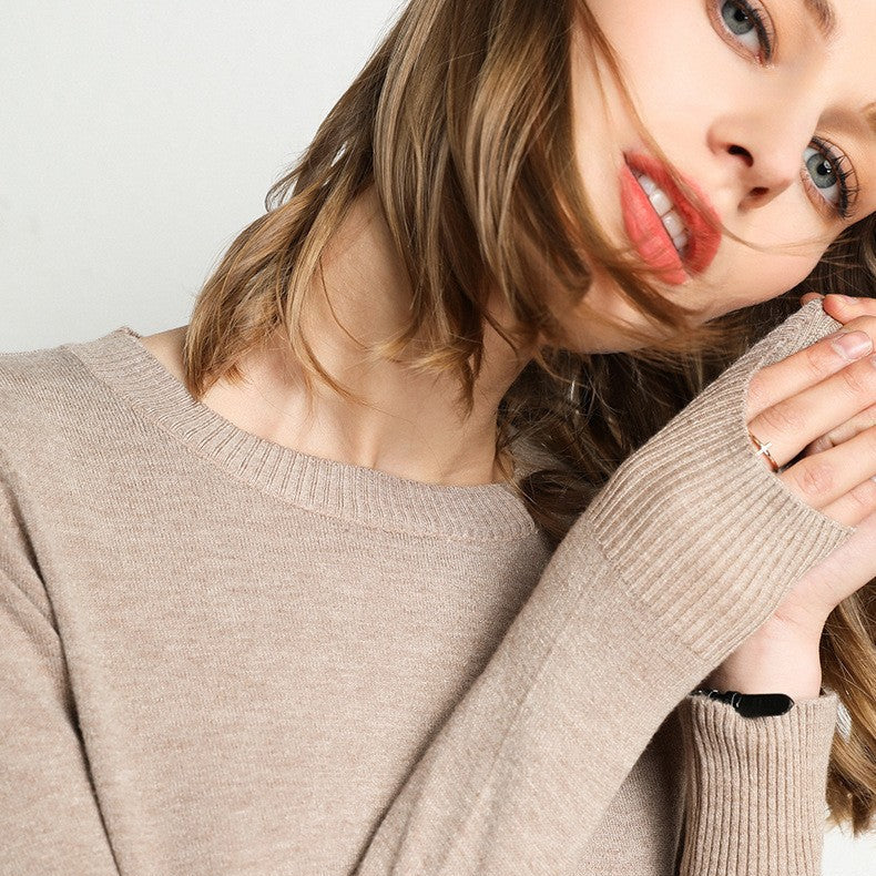 Maglia in cashmere con scollo classico