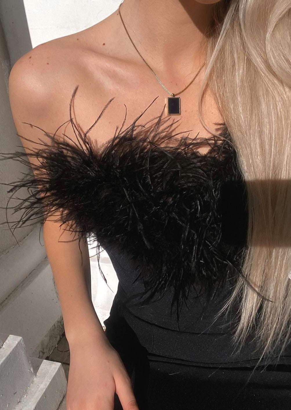 Anastasia | Vestido de Plumas Lujo