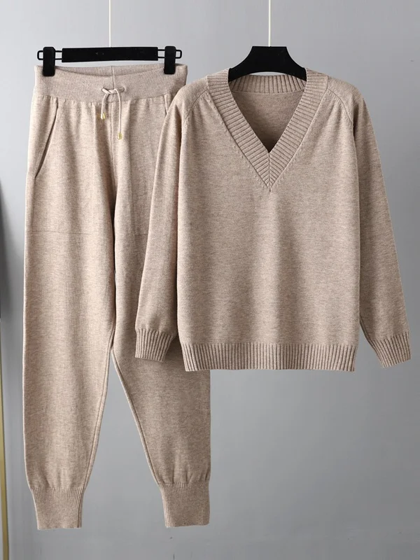 CONJUNTO DELIA ELEGANCIA CÓMODA CON SUÉTER DE V Y PANTALONES HAREM