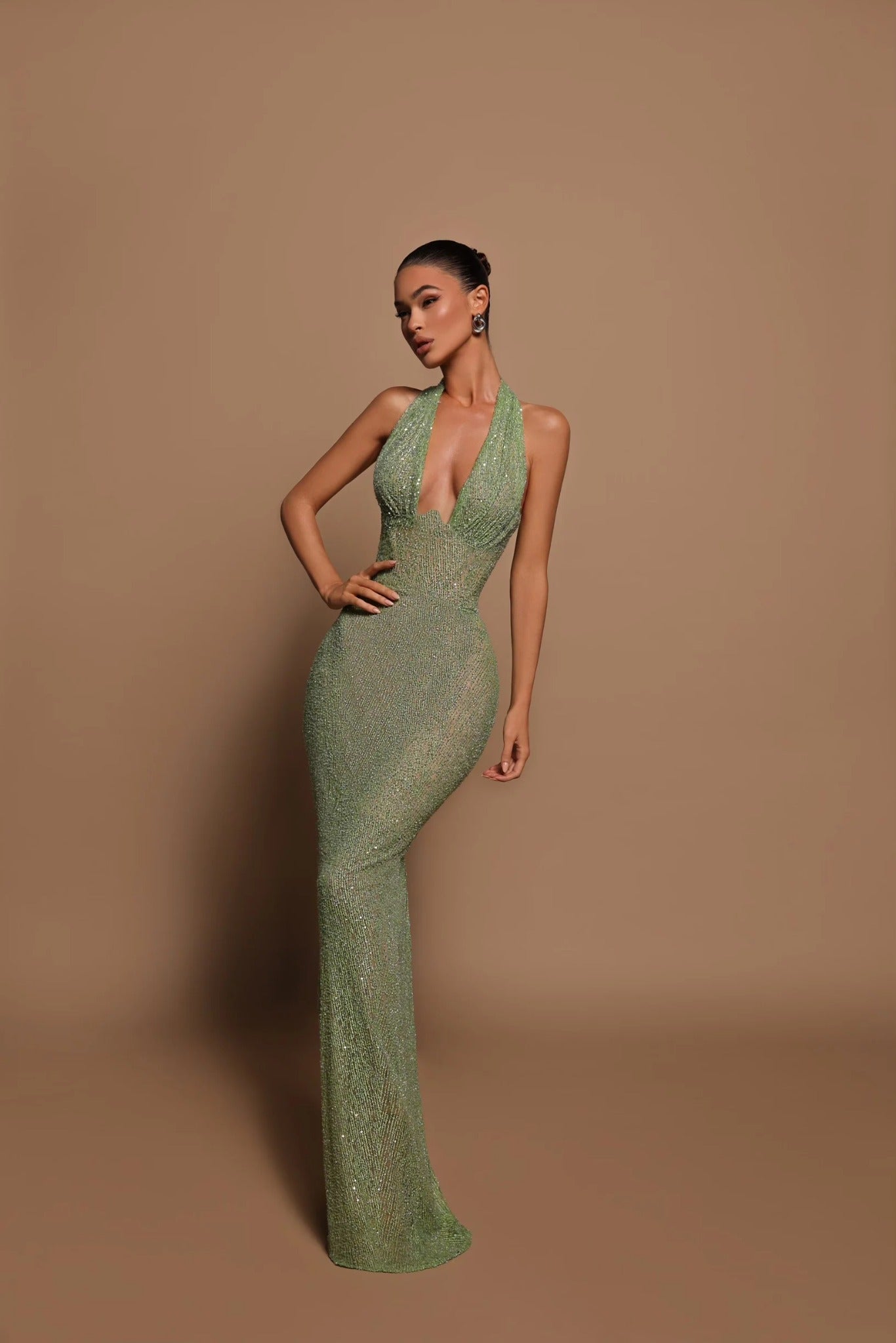 Saphina | Vestido Largo Verde Perla con Brillo de Lentejuelas