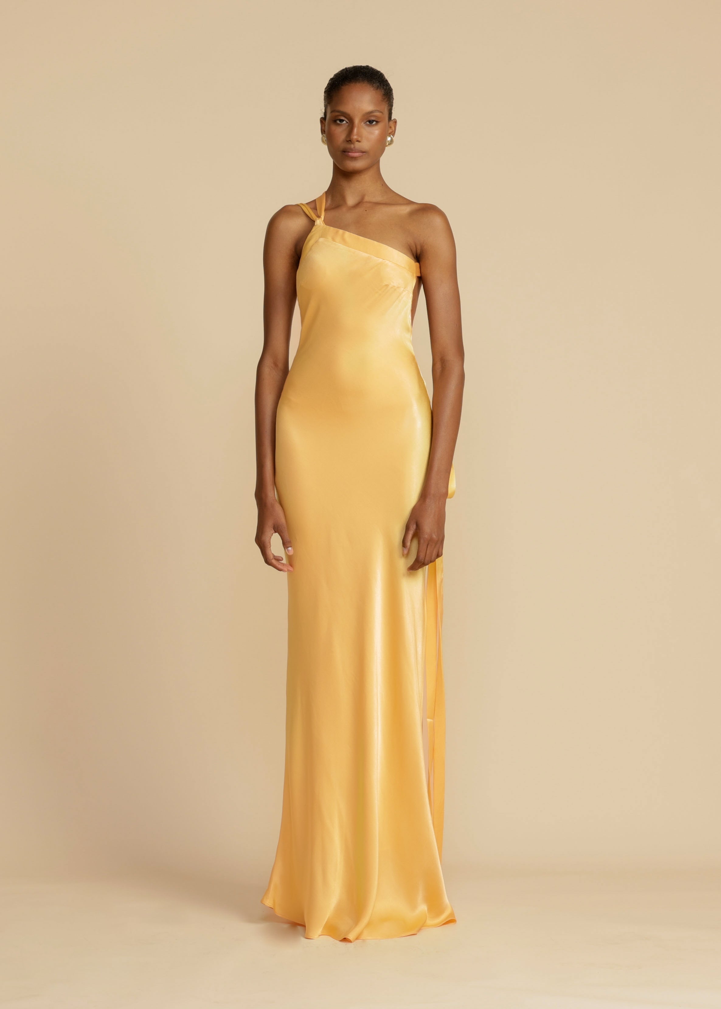 IRENE  VESTIDO DORADO ELEGANTE