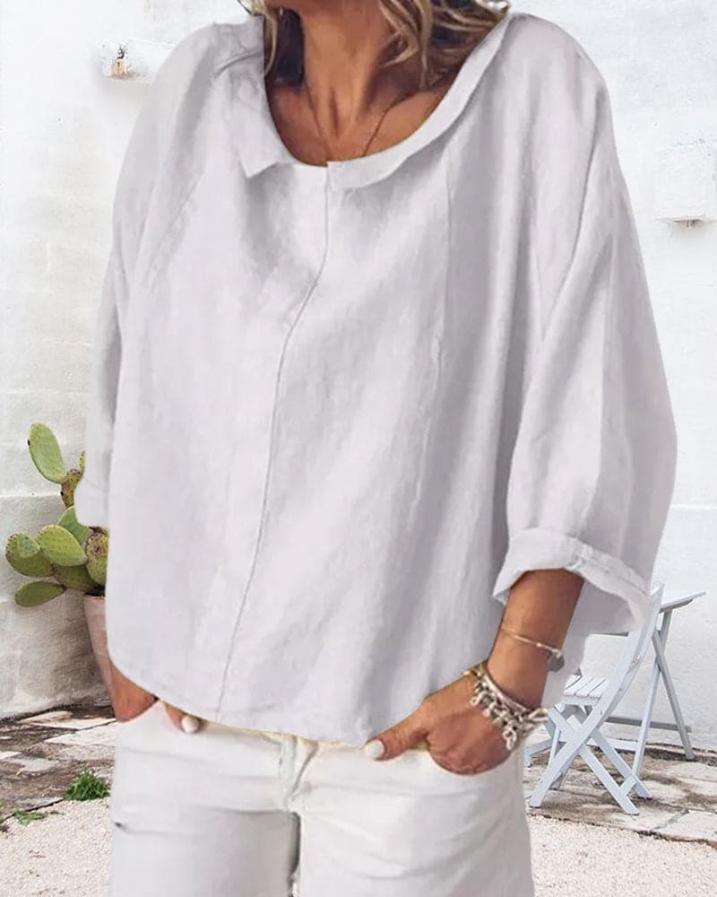 Emma - Una camicia ampia e tinta unita