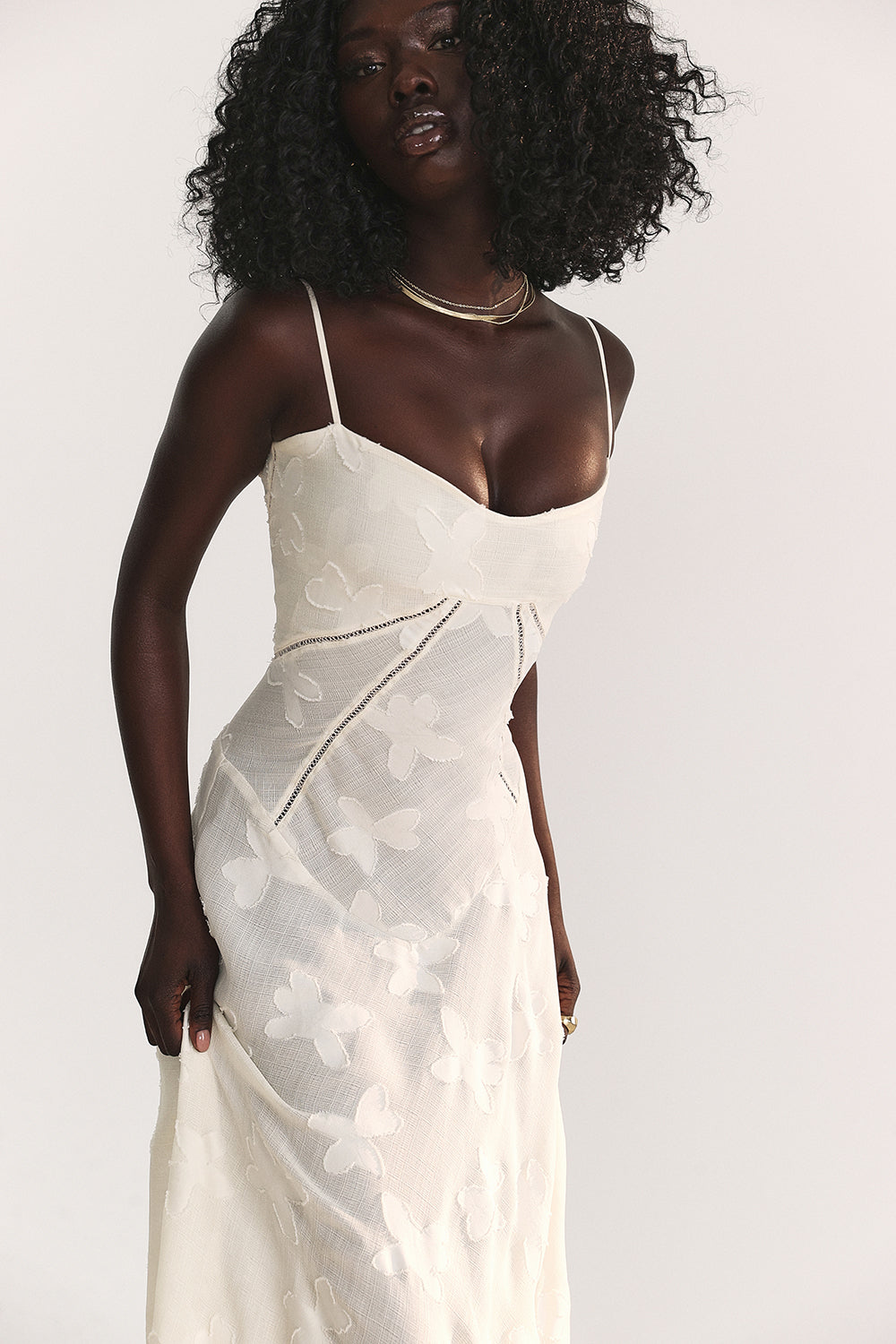 NAYA VESTIDO ROMÁNTICO Y ELEGANTE
