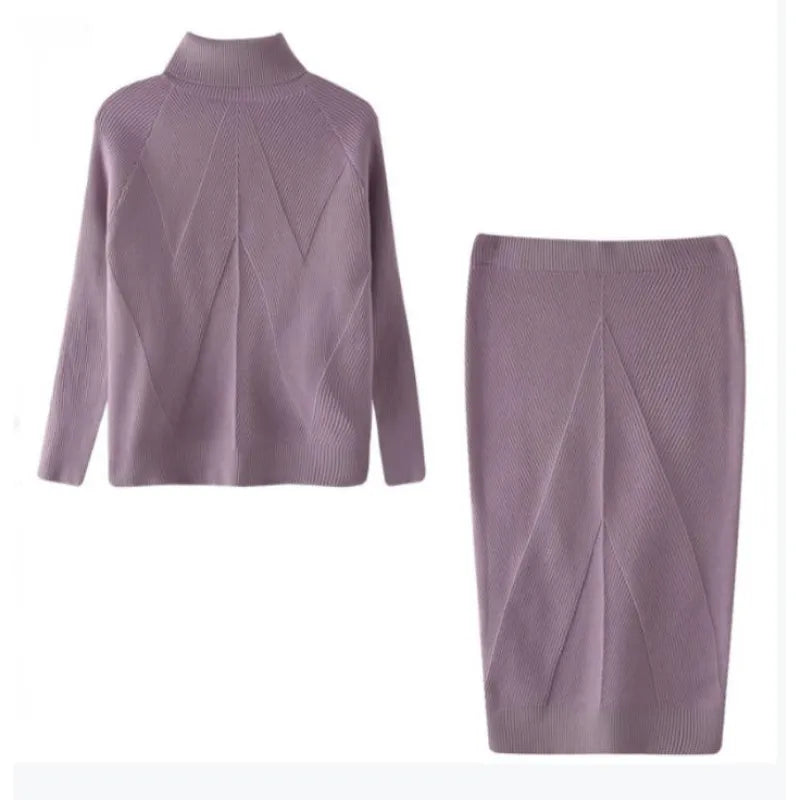 CONJUNTO ELEGANTE CON SUÉTER Y FALDA HASTA LA RODILLA