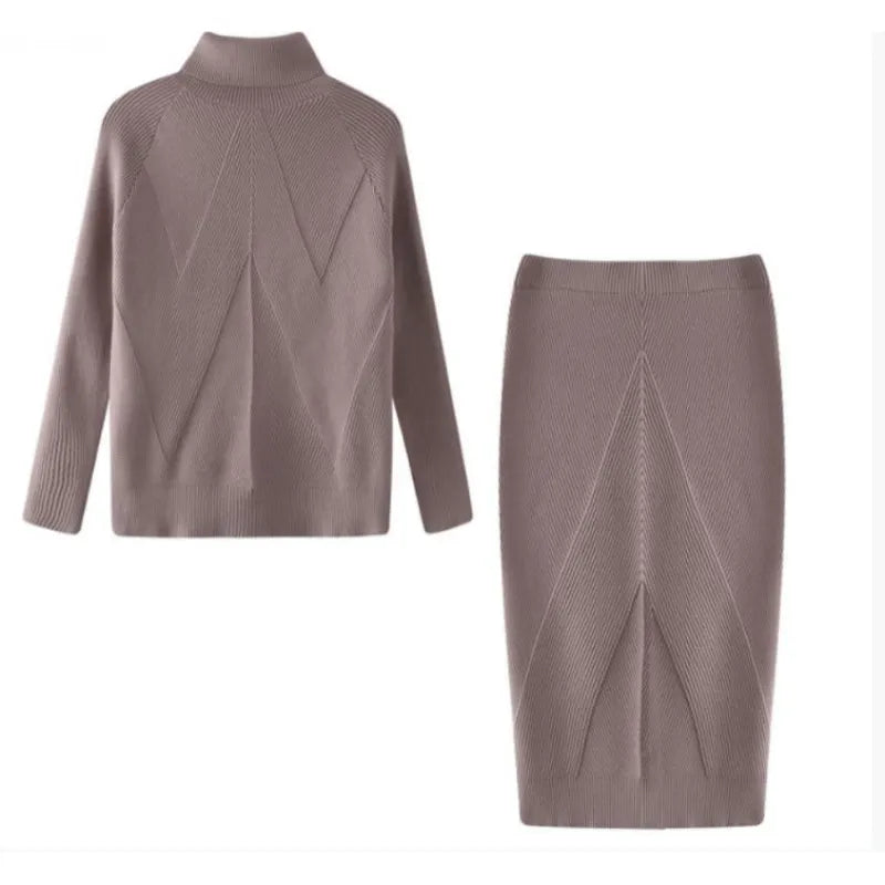 CONJUNTO ELEGANTE CON SUÉTER Y FALDA HASTA LA RODILLA