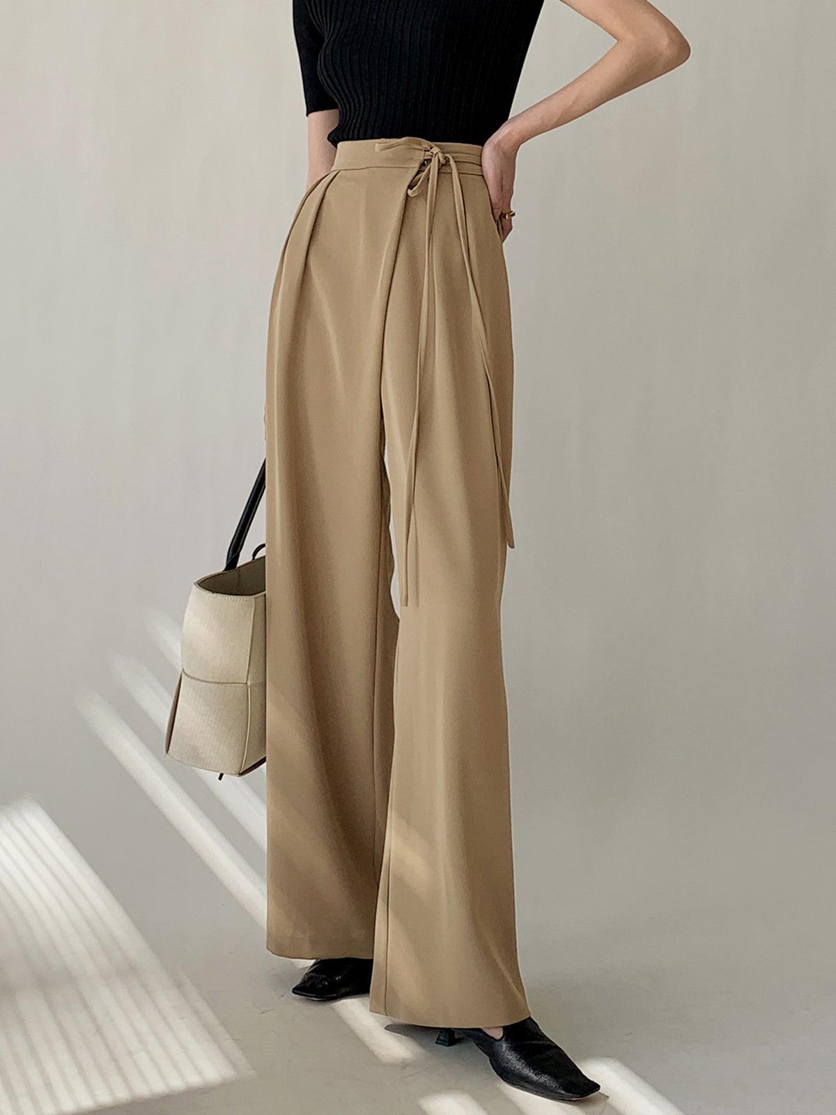 PANTALONES PALAZZO FLUIDOS CON CINTURÓN AJUSTABLE EN LA CINTURA