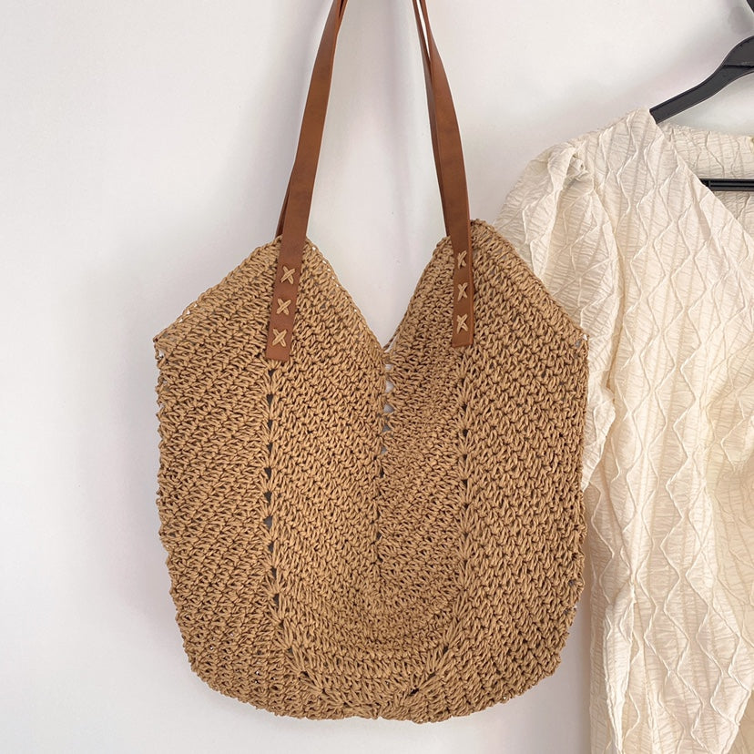 BOLSO  GRANDE DE HOMBRO TIPO HOBO DE PAJA PARA MUJER