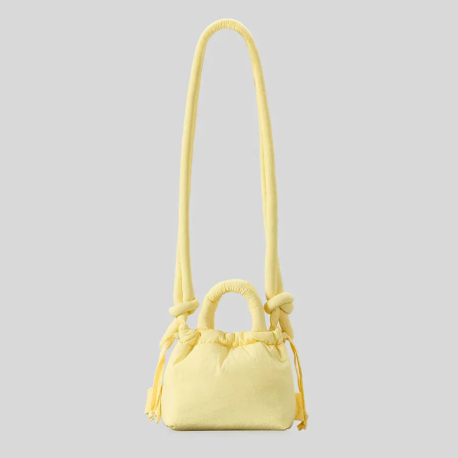 BOLSO TIPO CUBO BANDOLERA PEQUEÑA ACOLCHADA PARA MUJER