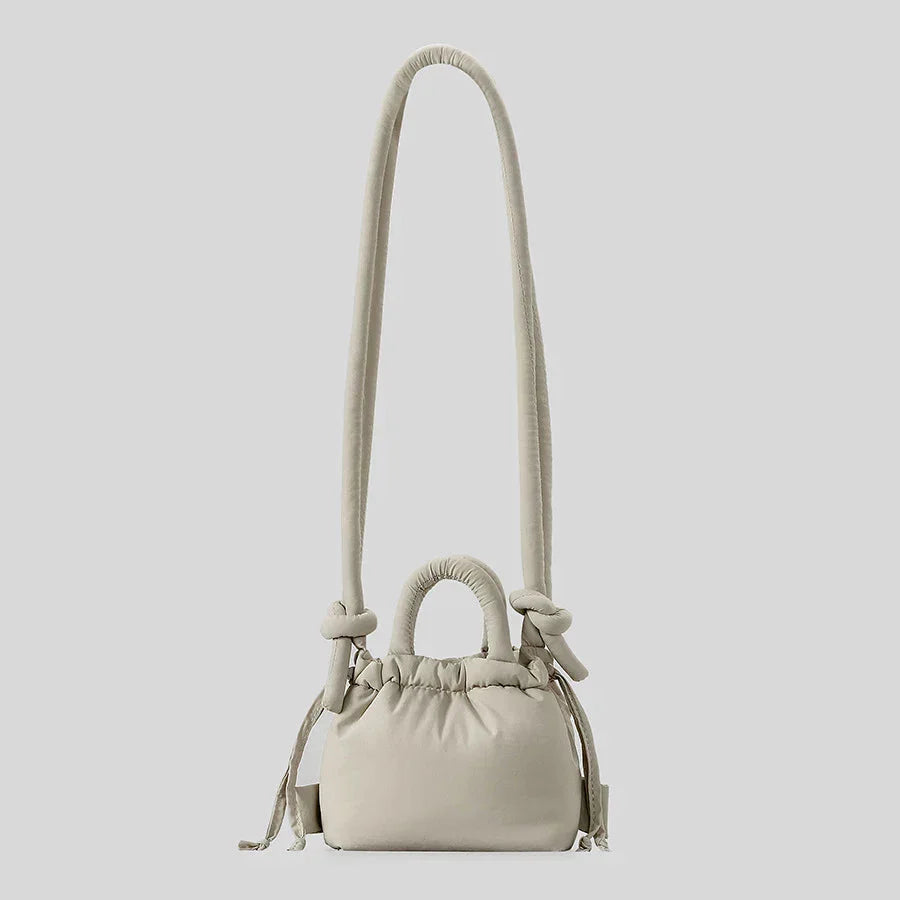 BOLSO TIPO CUBO BANDOLERA PEQUEÑA ACOLCHADA PARA MUJER