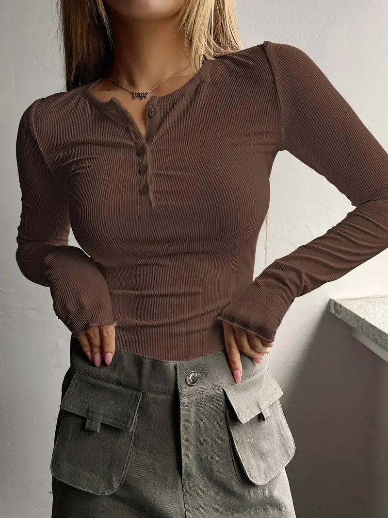 CAMISETA BÁSICA DE MUJER CON MANGA LARGA – ELEGANTE Y ELÁSTICA