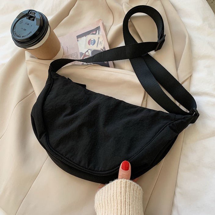 CROSSBODY BOLSO - ADJUSTABLE STRAP - ZIPPER - HALF MOON BOLSO - BUM BOLSO