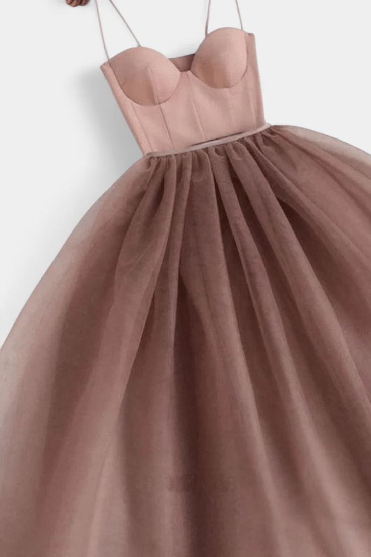 Widya Vestido Maxi de Tul Elegante
