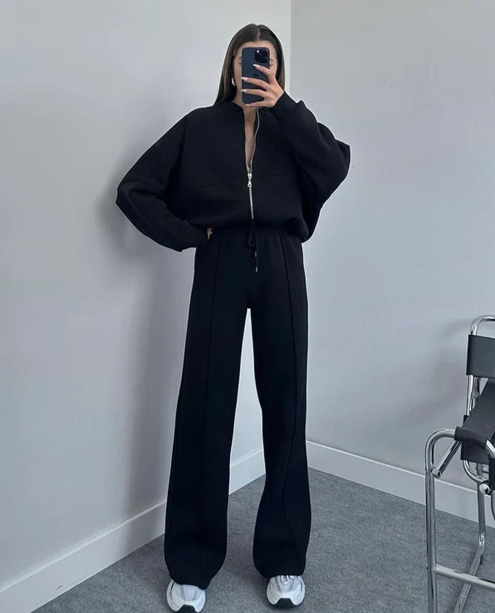 CONJUNTO DEPORTIVO CASUAL MUJER CON CHAQUETA CREMALLERA Y PANTALÓN ACAMPANADO
