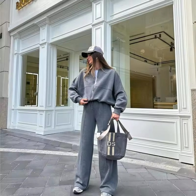 CONJUNTO DEPORTIVO CASUAL MUJER CON CHAQUETA CREMALLERA Y PANTALÓN ACAMPANADO