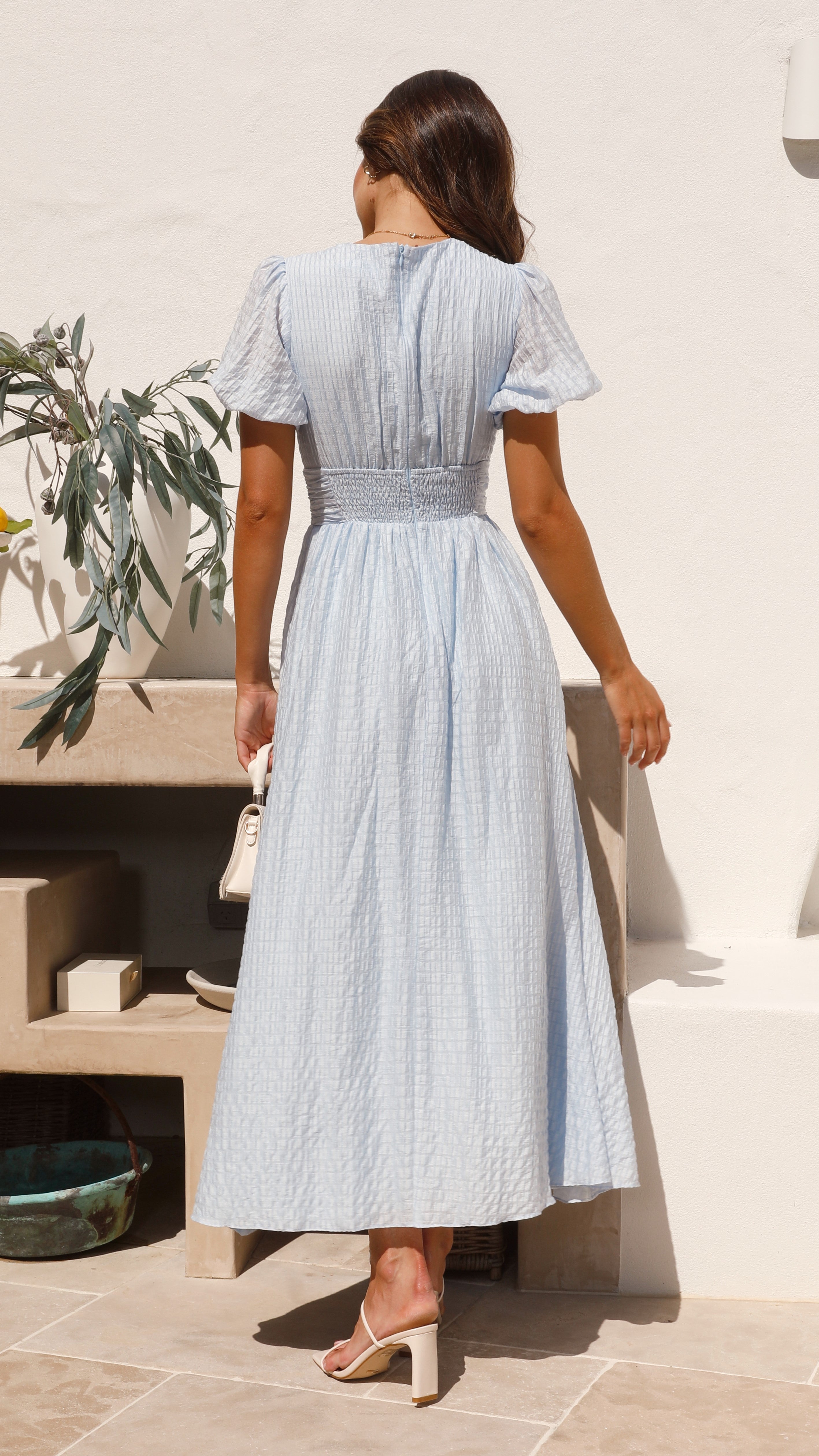 Caterina™ | Vestido Rosa con Mangas Abullonadas