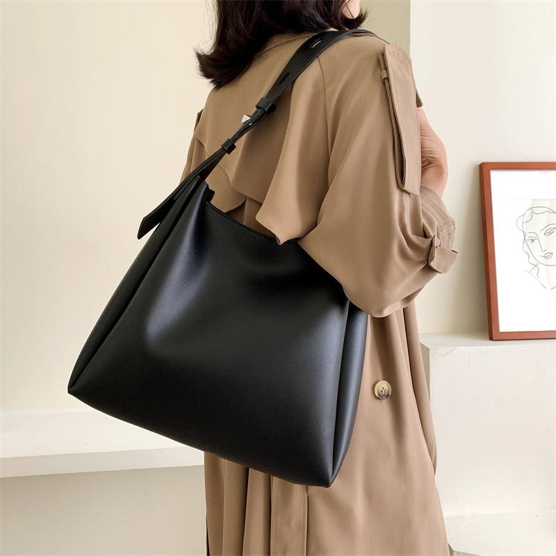 BOLSO VALENTINA – DE HOMBRO EN POLIPIEL CON MONEDERO PEQUEÑO PARA MUJER