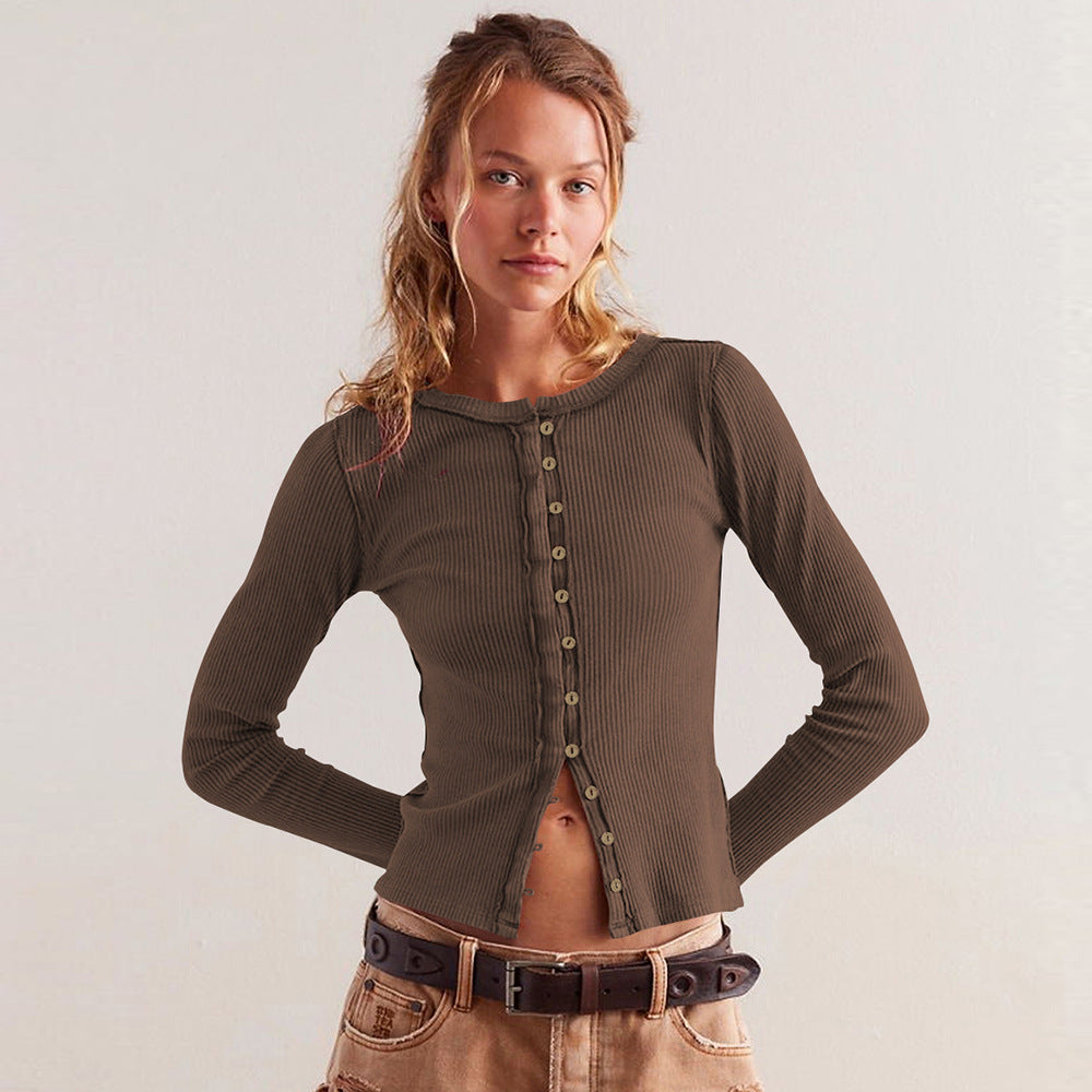 CARDIGAN ELEGANTE DE MUJER – BOTONES DECORATIVOS Y ESTILO MODERNO