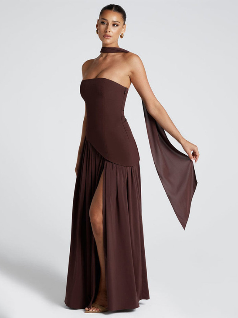 Alessia™ | Vestido Largo Asimétrico con Choker