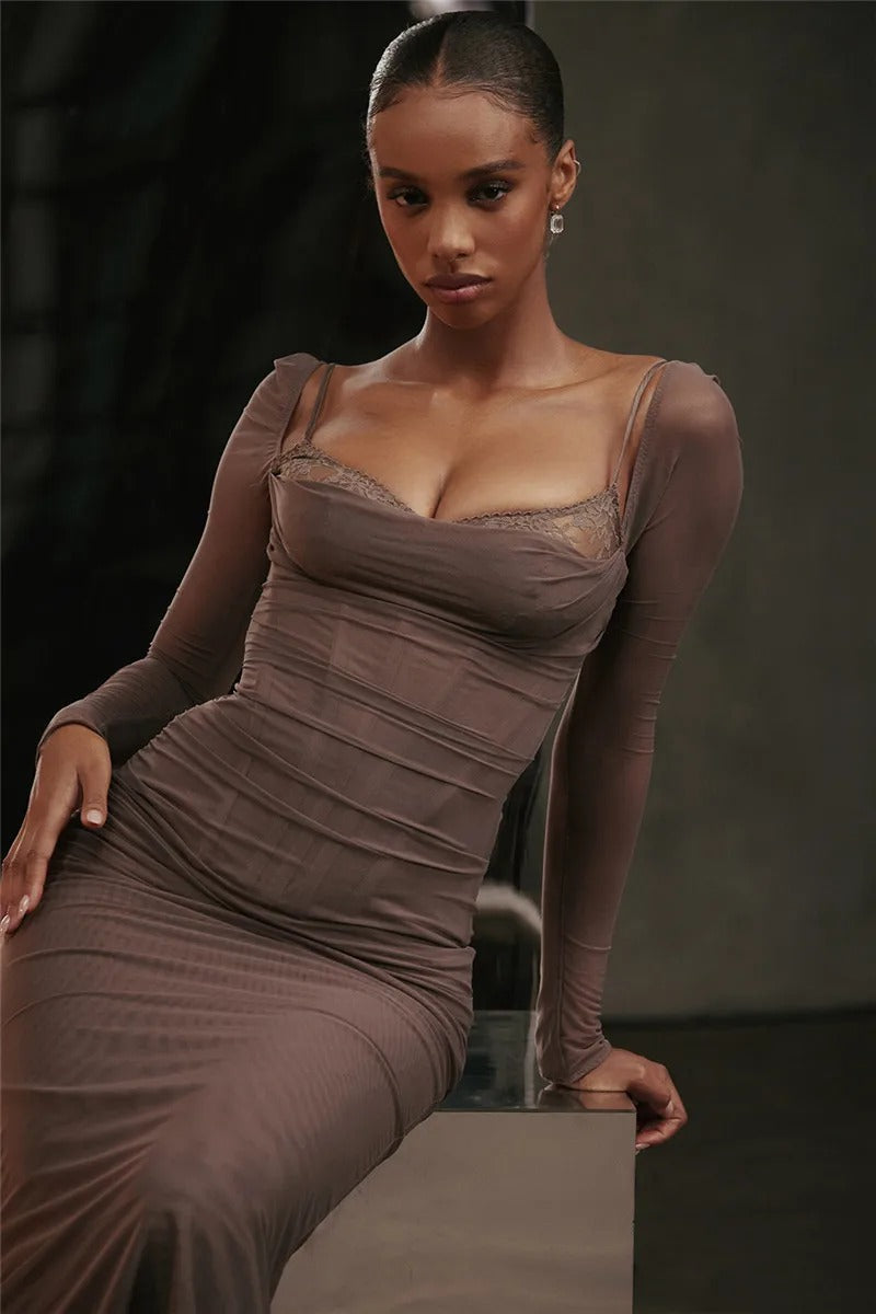 MARA VESTIDO LARGO CON GLAMOUR