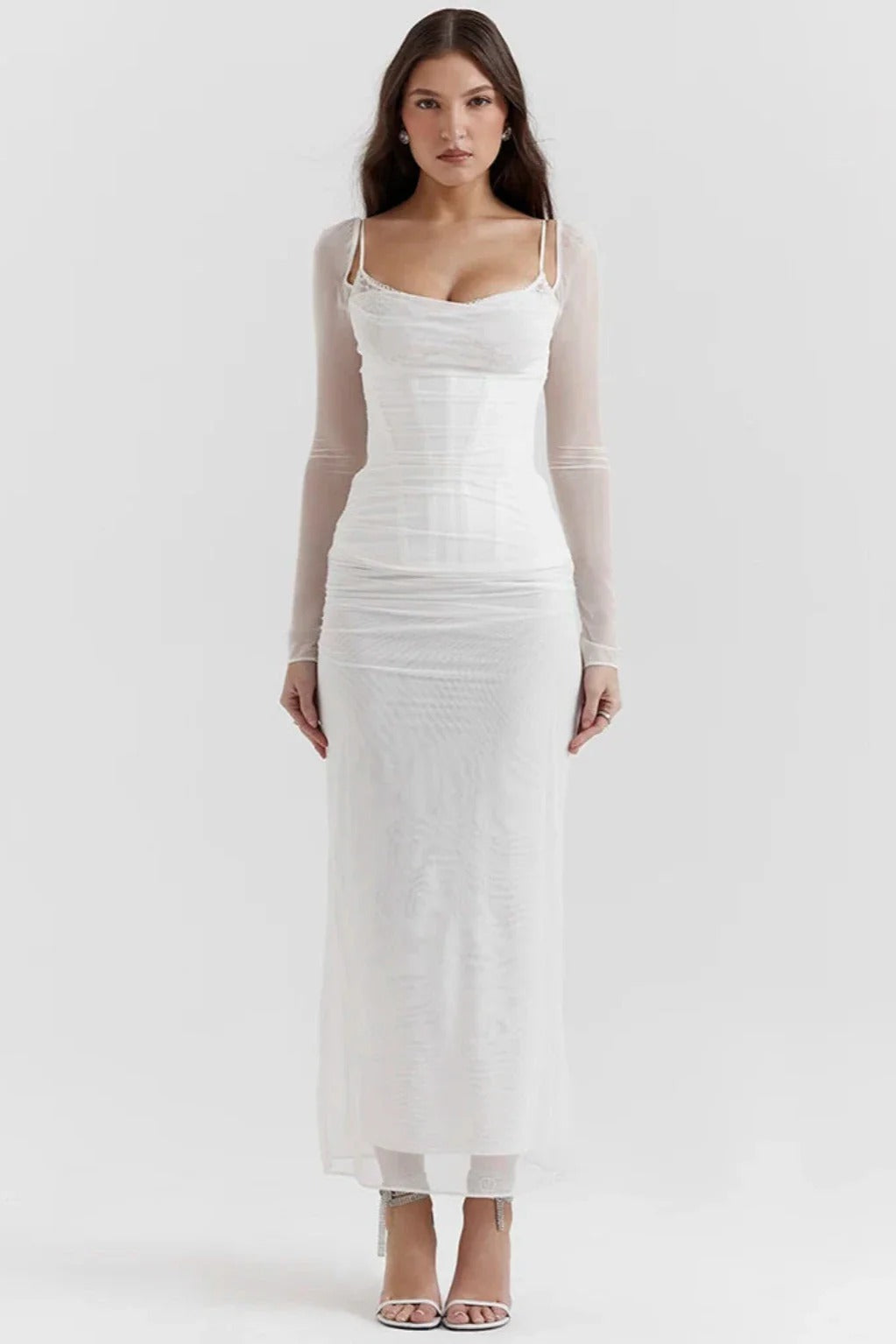 MARA VESTIDO LARGO CON GLAMOUR