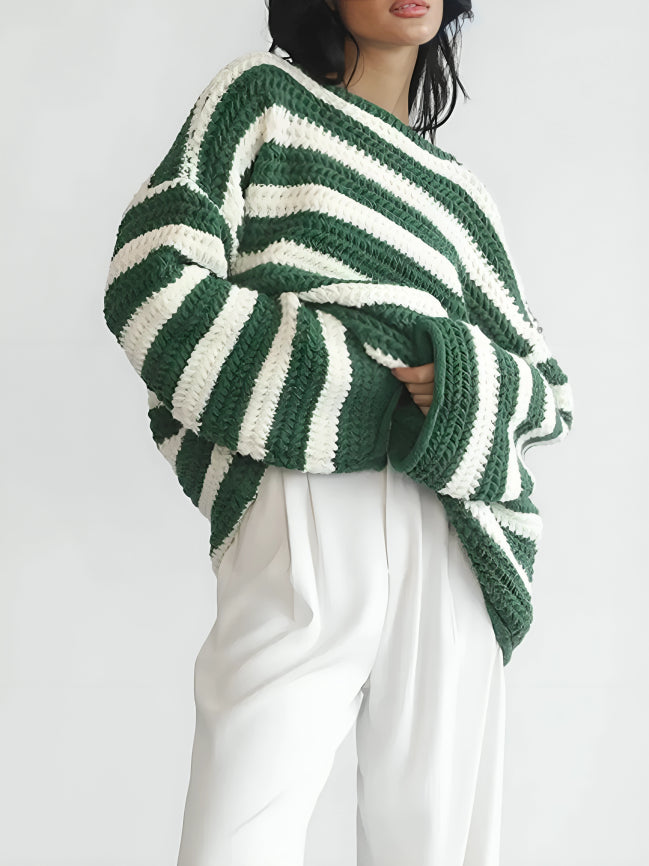 SUÉTER OVERSIZE A RAYAS – ESTILO AUDAZ Y CONFORT ACOGEDOR