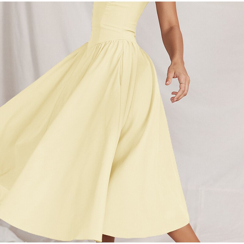 LÍA VESTIDO CON GLAMOUR