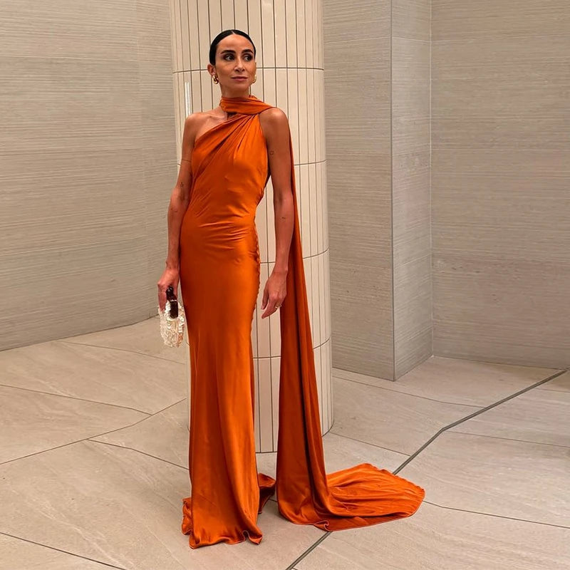 Stella | Vestido de Capa Atemporal