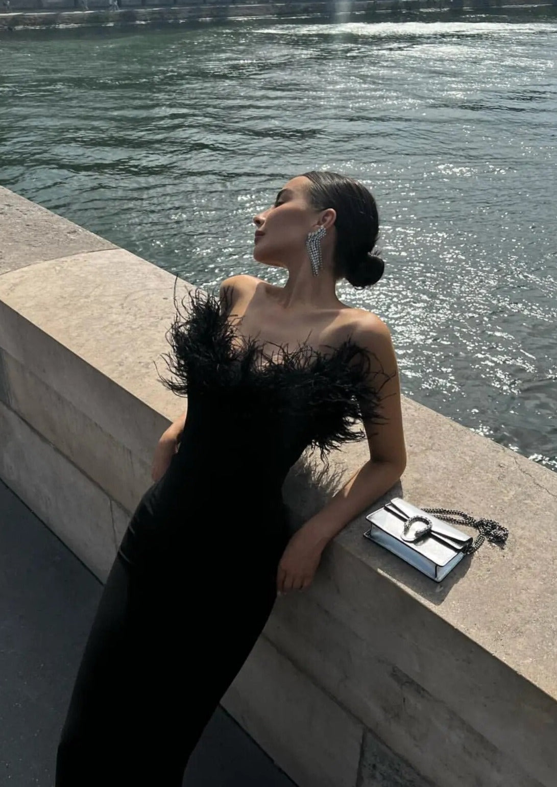 Anastasia | Vestido de Plumas Lujo