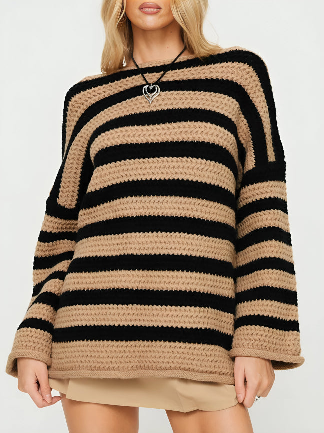 SUÉTER OVERSIZE A RAYAS – ESTILO AUDAZ Y CONFORT ACOGEDOR
