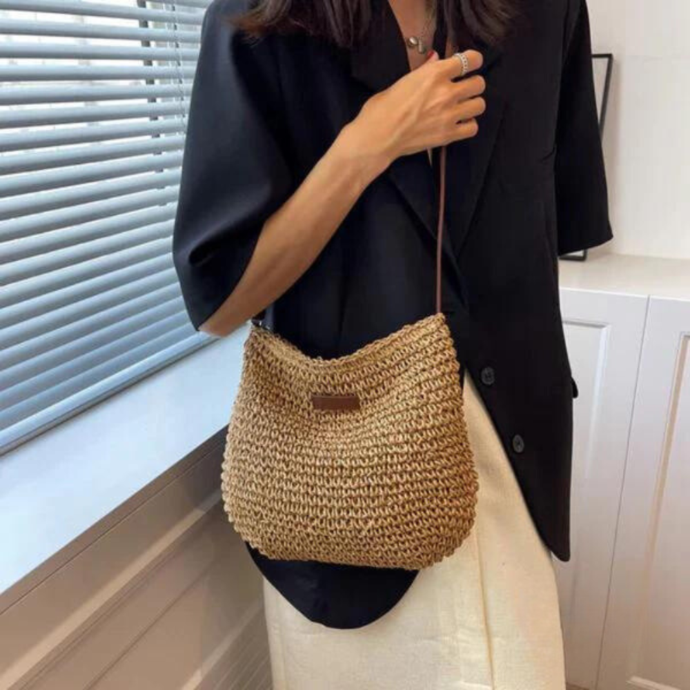 BOLSO MARILYIN CON CREMALLERA Y CORREA AJUSTABLE