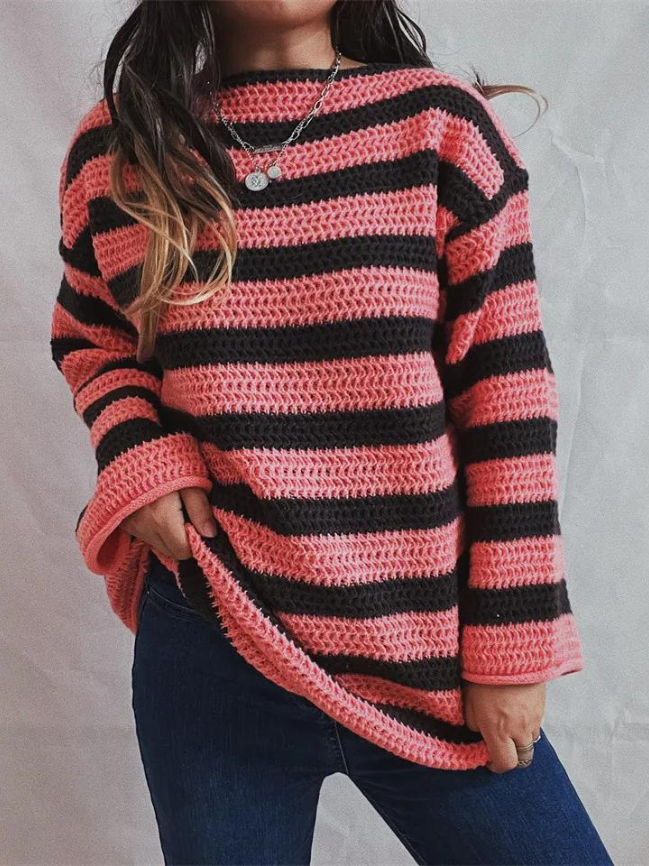 SUÉTER OVERSIZE A RAYAS – ESTILO AUDAZ Y CONFORT ACOGEDOR