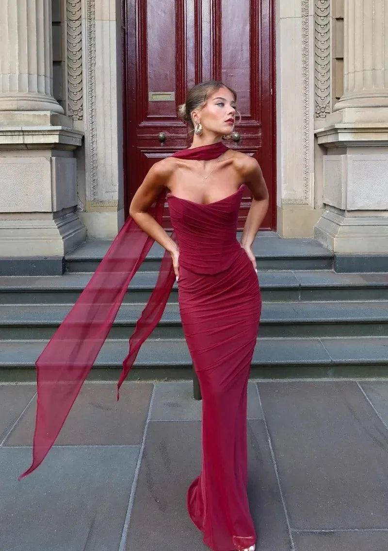 Aniyah | Vestido Maxi Bodycon Sin Tirantes