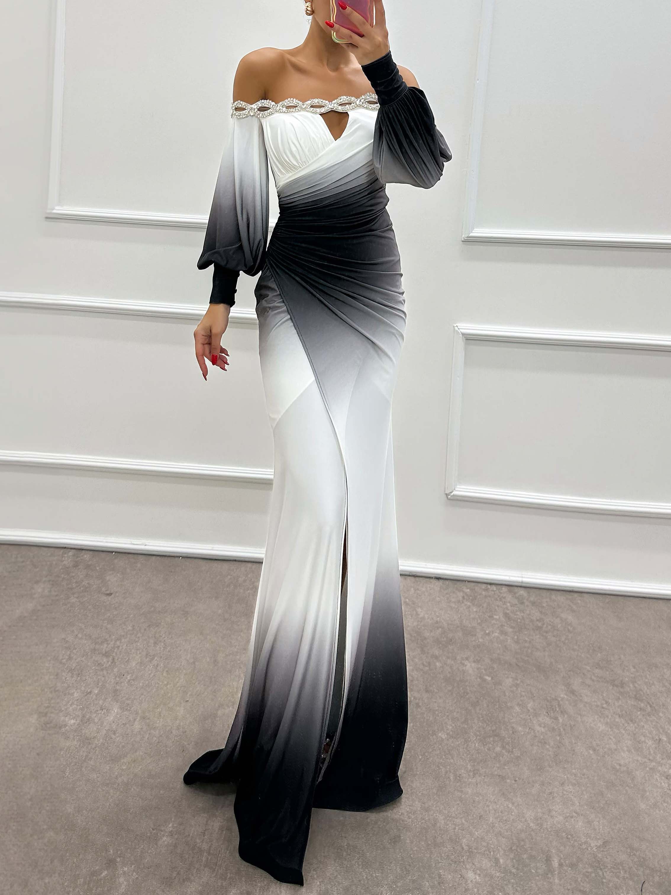 Marisela | Vestido Largo De Fiesta Con Efecto Degradado Y Hombros Descubiertos