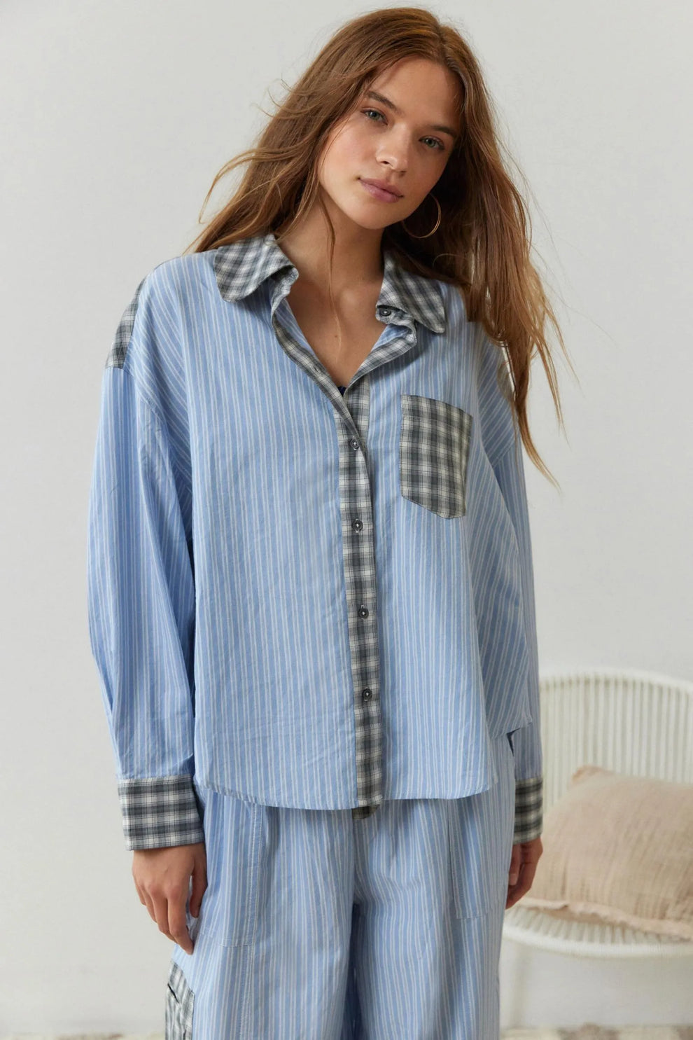 Conjunto de pijama para mujer de dos piezas con diseño a cuadros