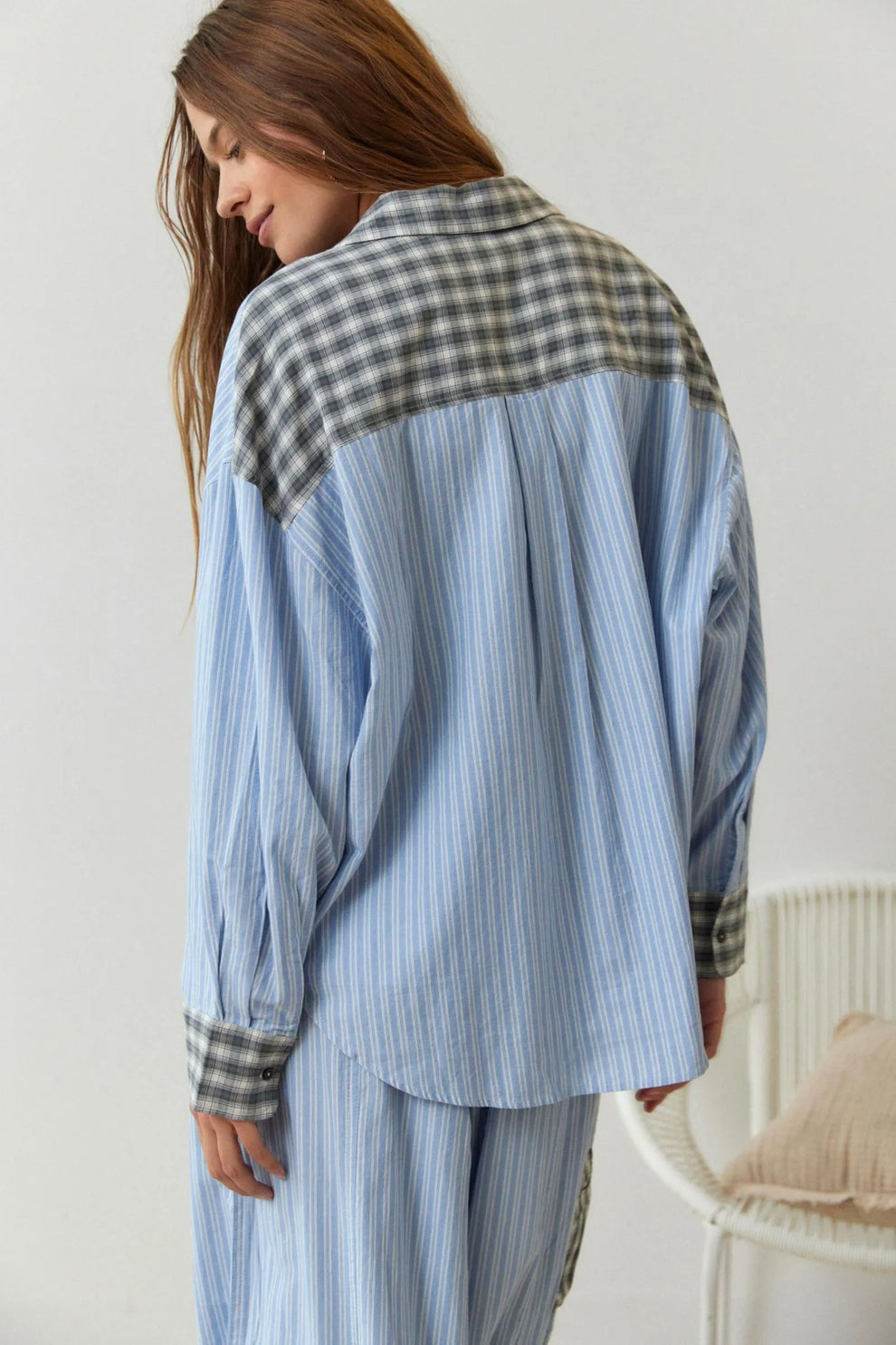 Conjunto de pijama para mujer de dos piezas con diseño a cuadros