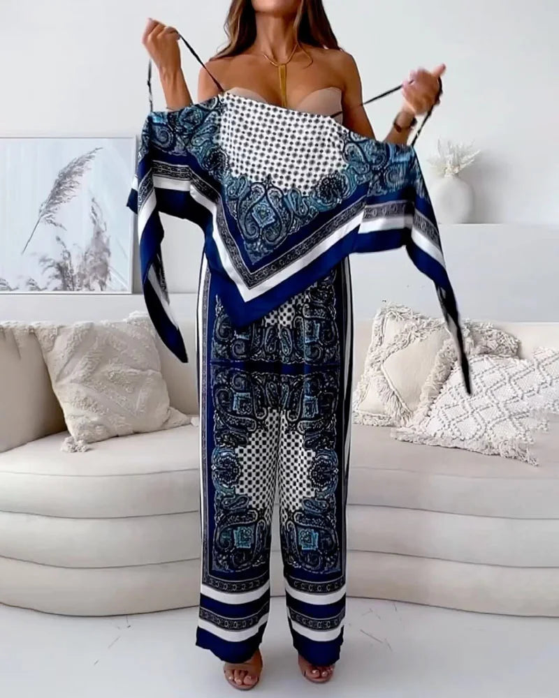 CONJUNTO MODERNO DE DOS PIEZAS CON TOP ESTAMPADO Y PANTALONES AJUSTABLES