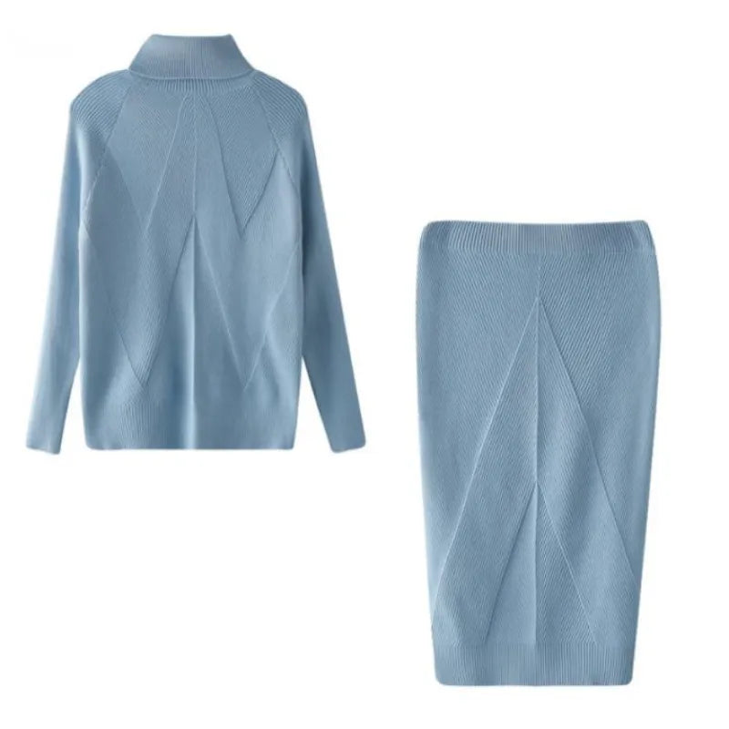 CONJUNTO ELEGANTE CON SUÉTER Y FALDA HASTA LA RODILLA