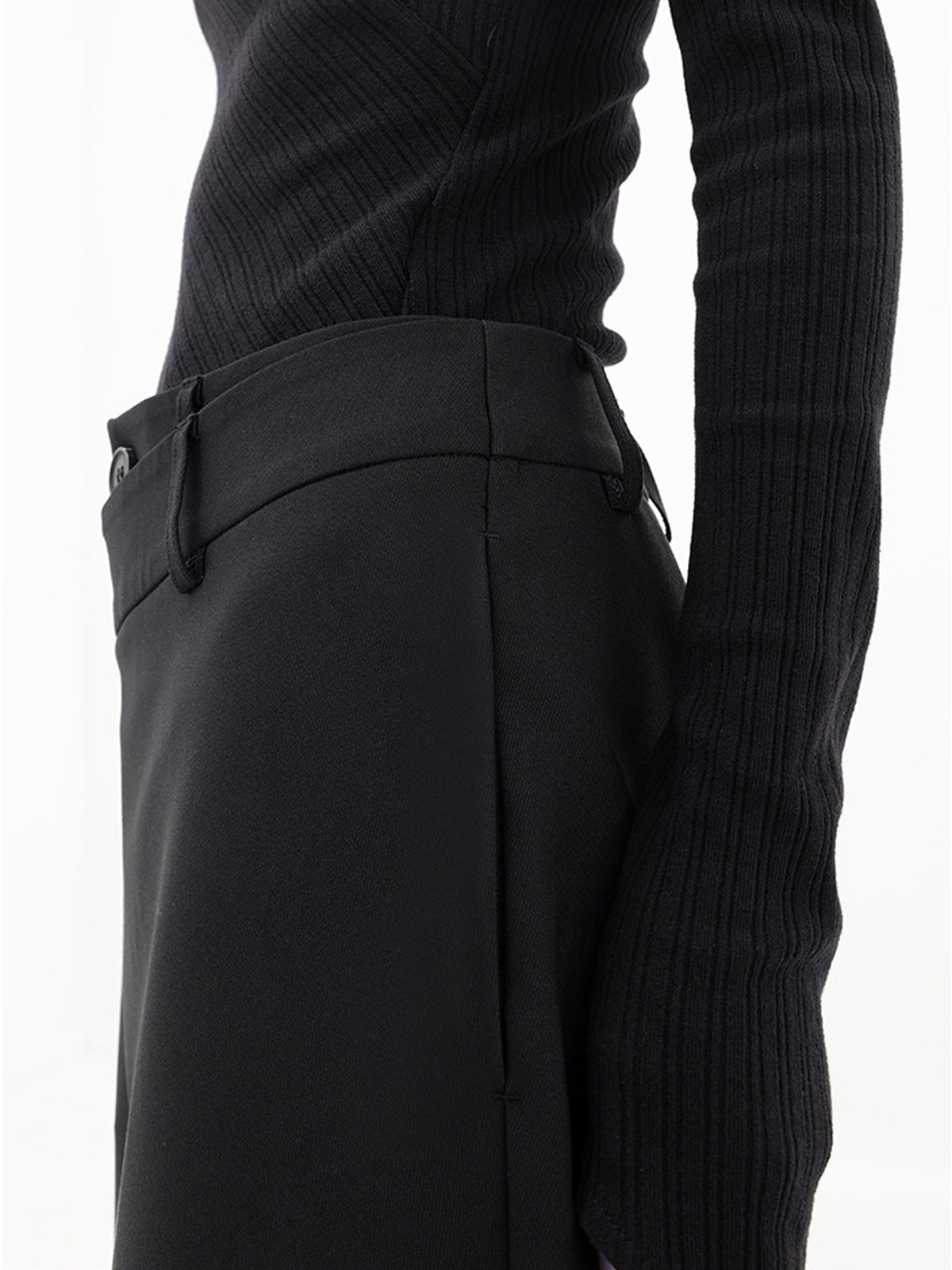PANTALÓN MADRID  - ANCHOS DE PIERNA AMPLIA CON BOTONES ASIMÉTRICOS PARA MUJER
