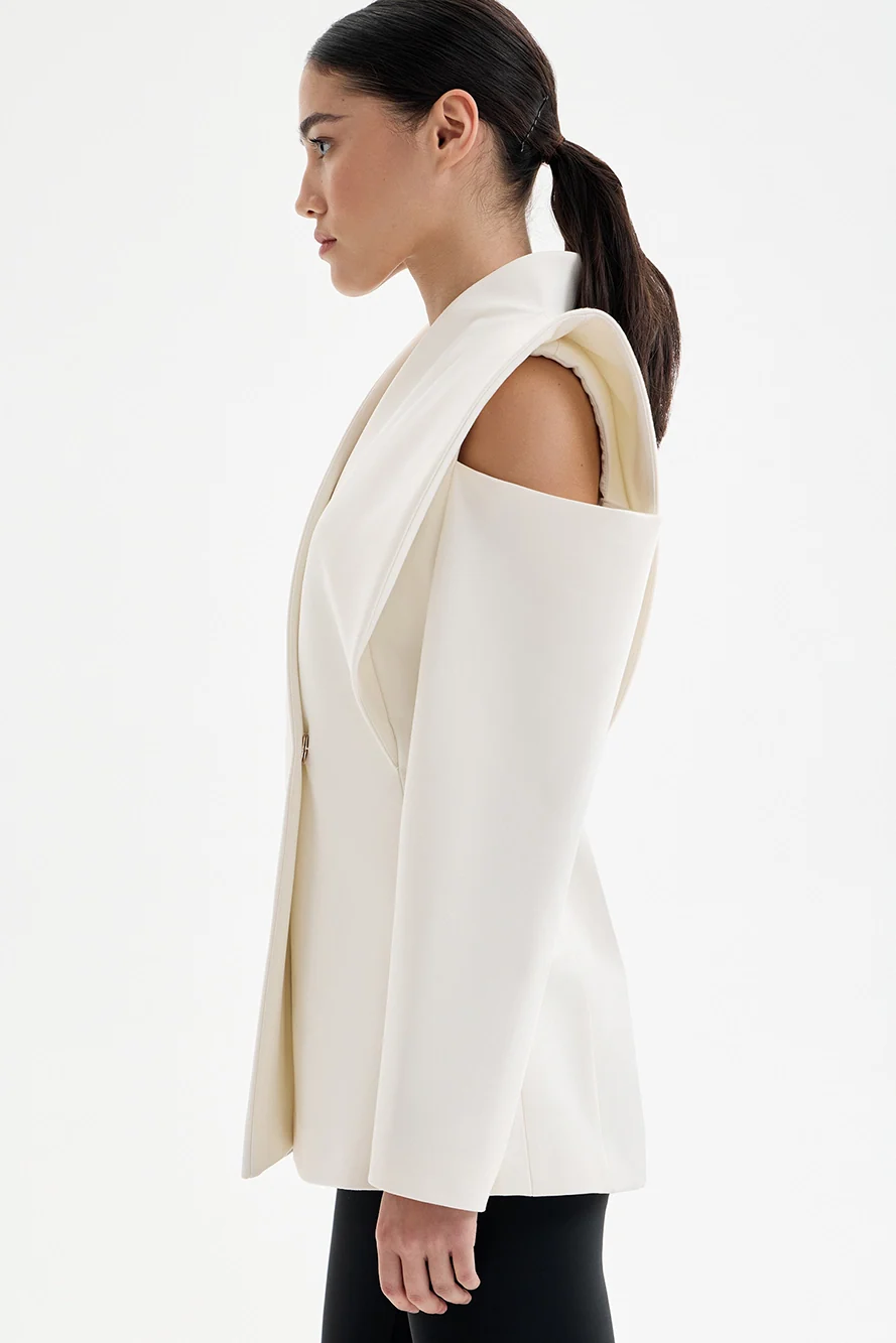 Valeria™ | Blazer con hombros esculturales  – Poder y Elegancia