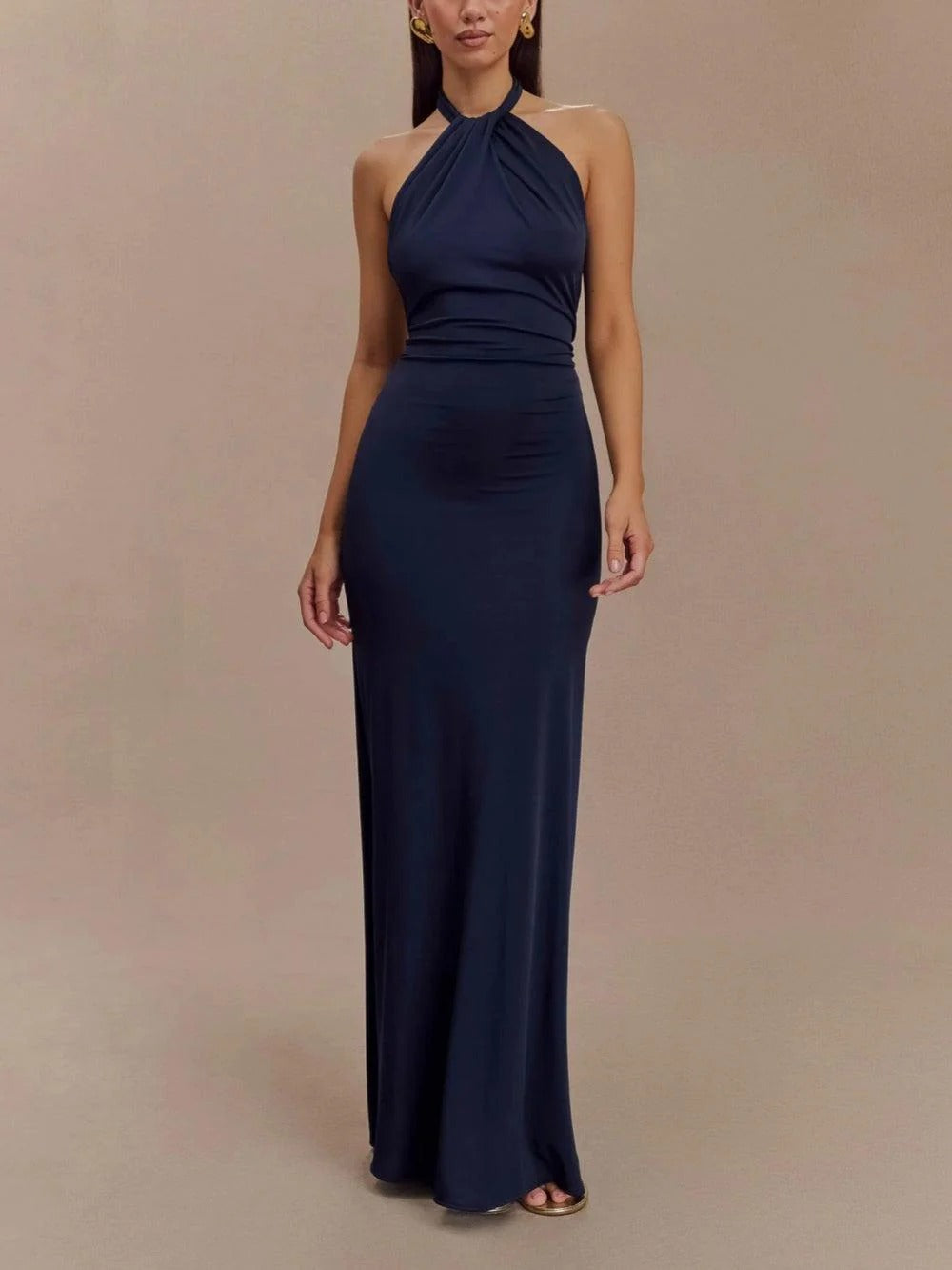 VESTIDO HALTER SATINADO JUDITH