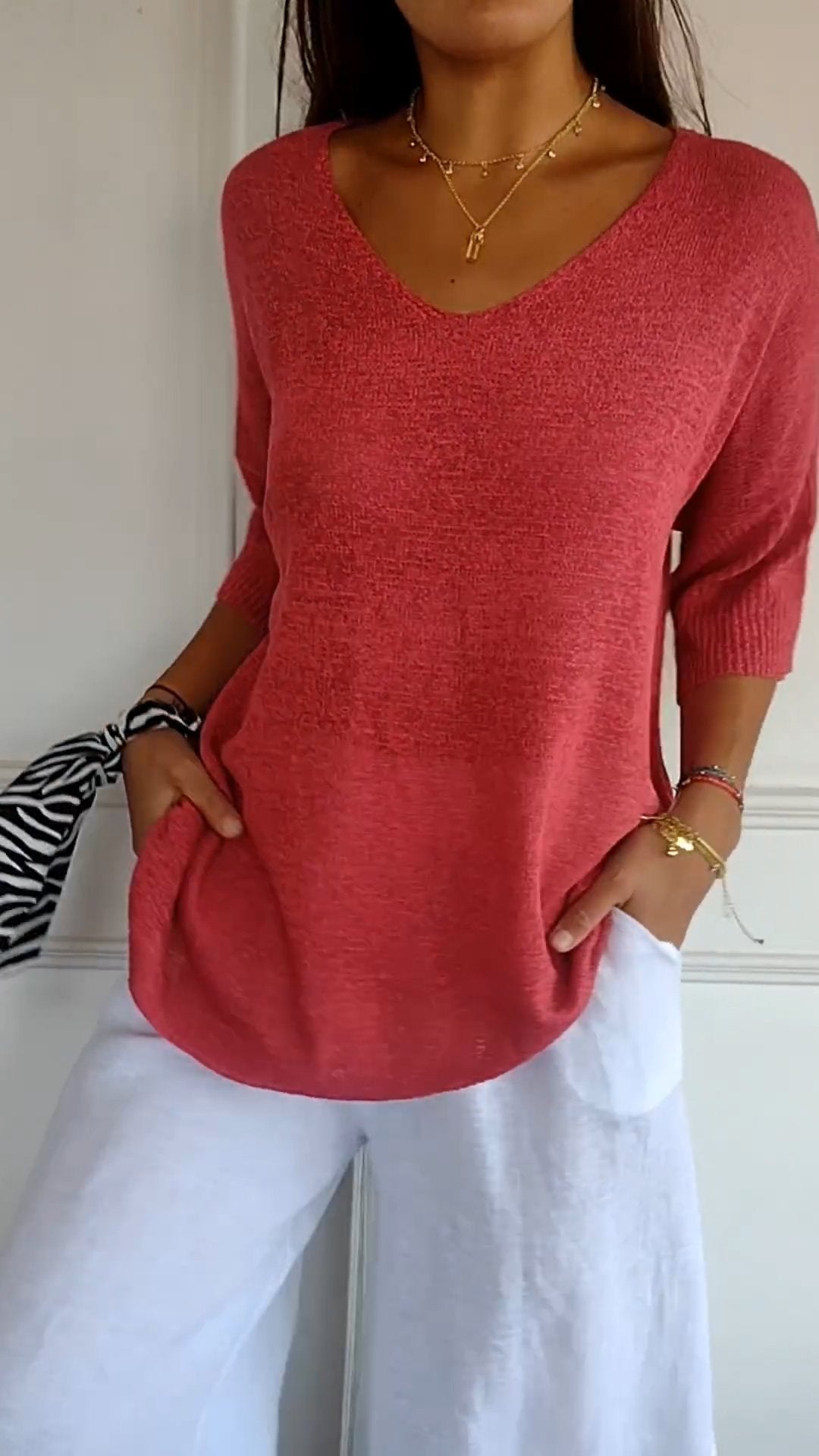 Top da donna in maglia con scollo a V, semplice e aderente