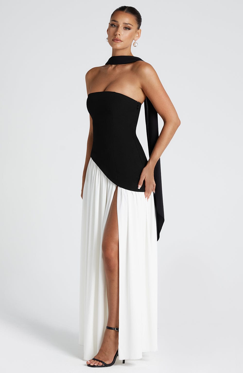 Isabella | Vestido de Silueta Audaz