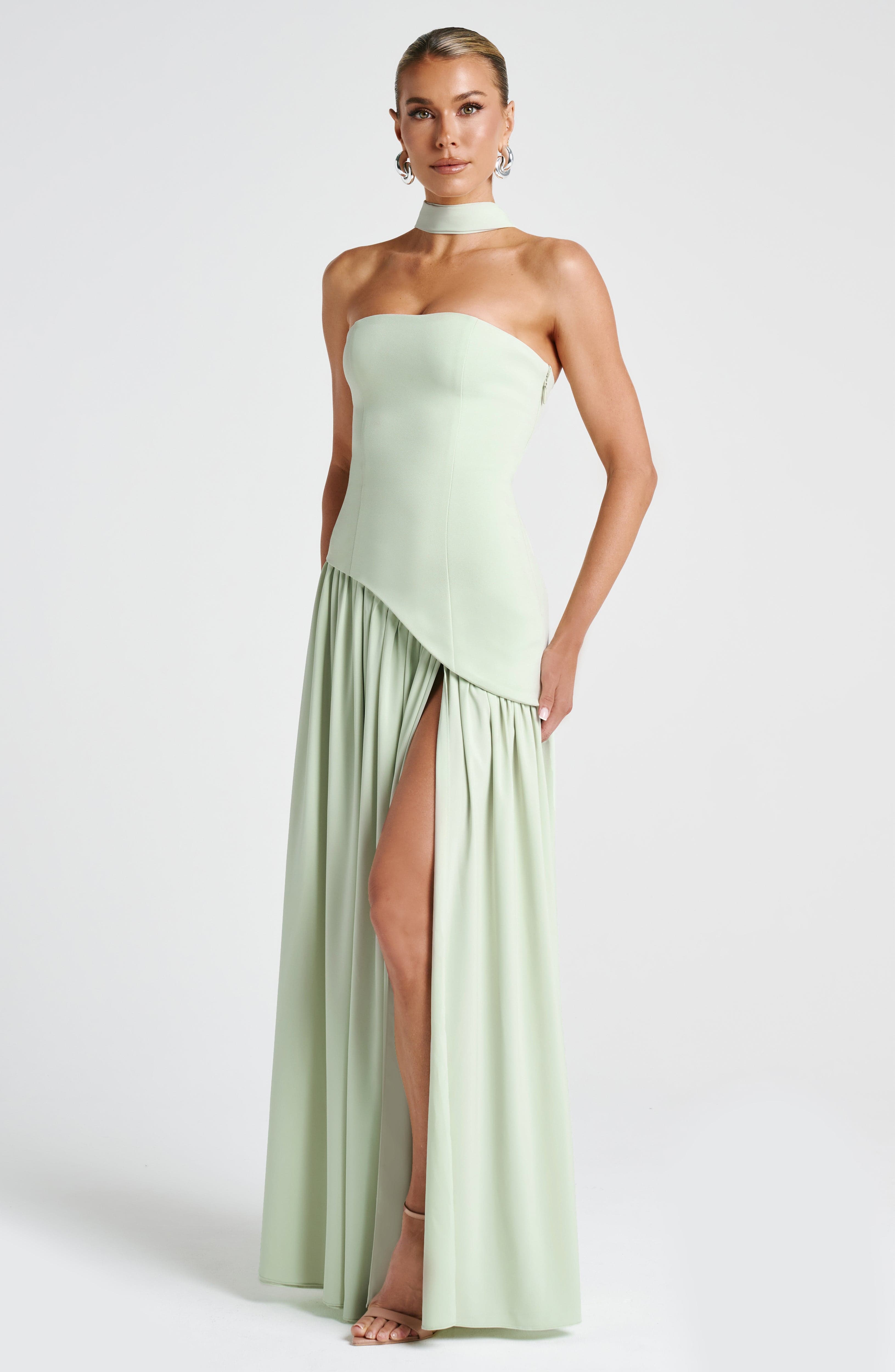 Isabella | Vestido de Silueta Audaz