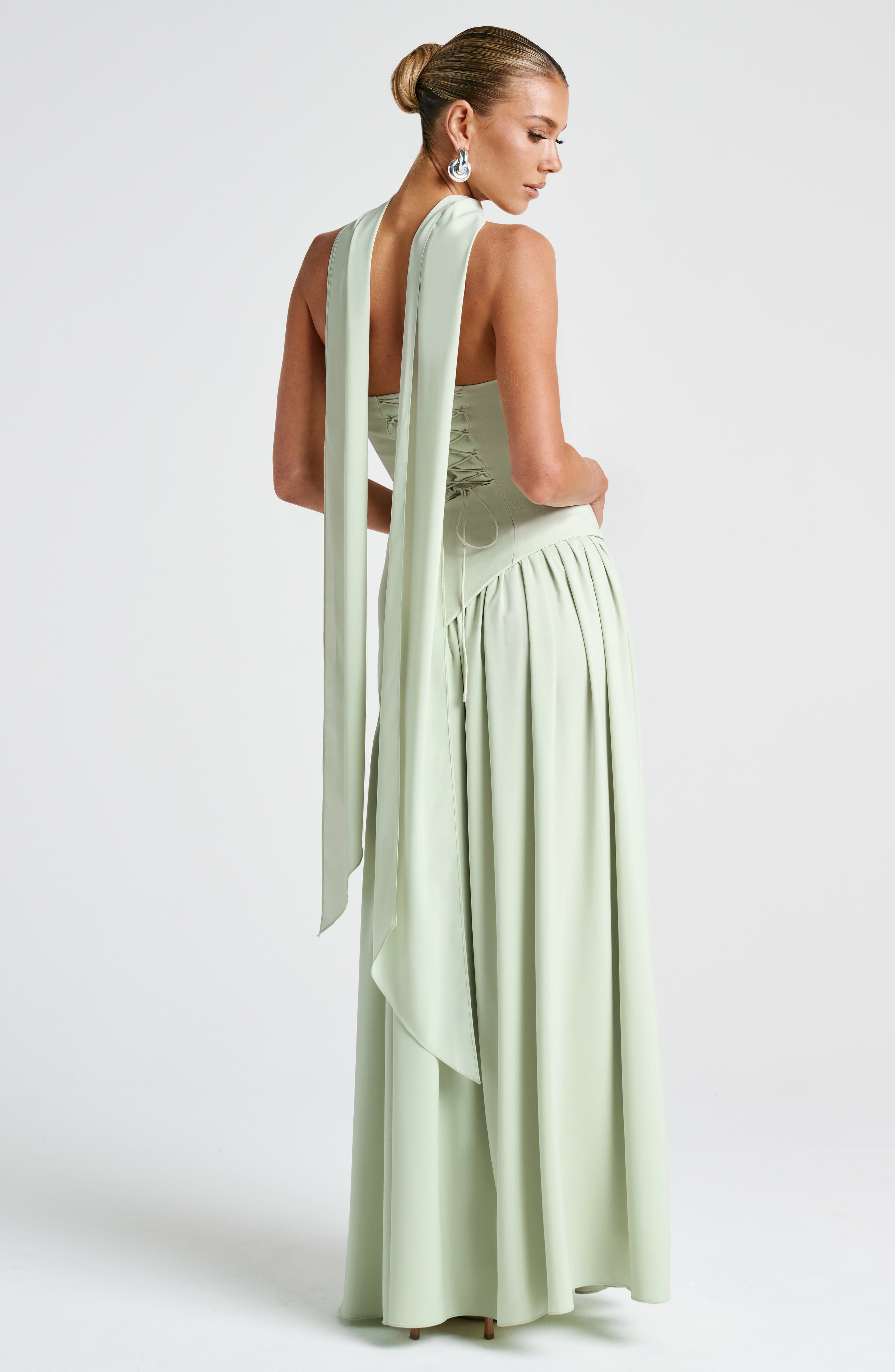 Isabella | Vestido de Silueta Audaz
