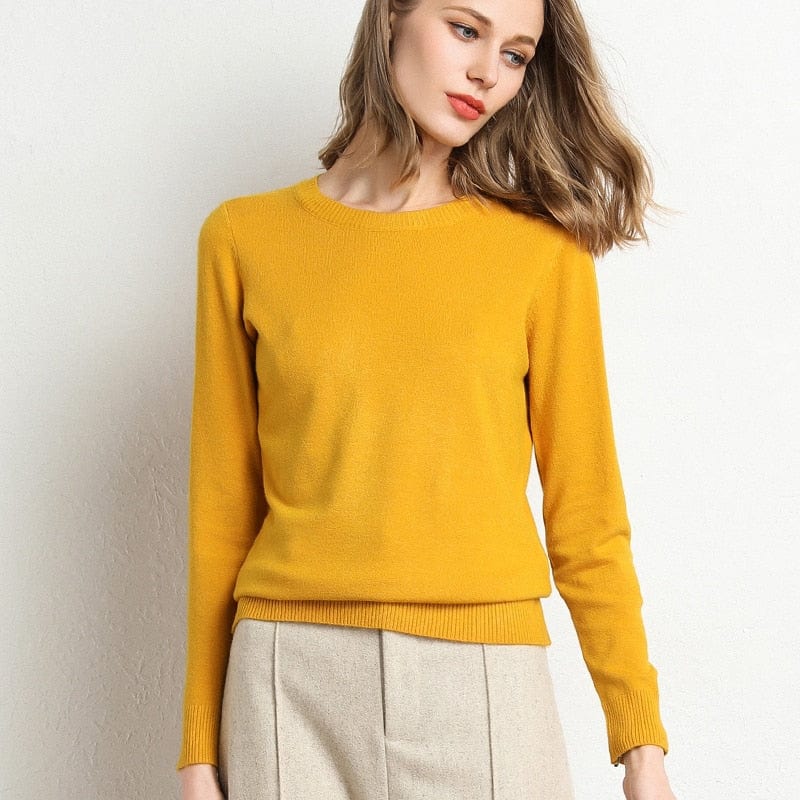 Maglia in cashmere con scollo classico